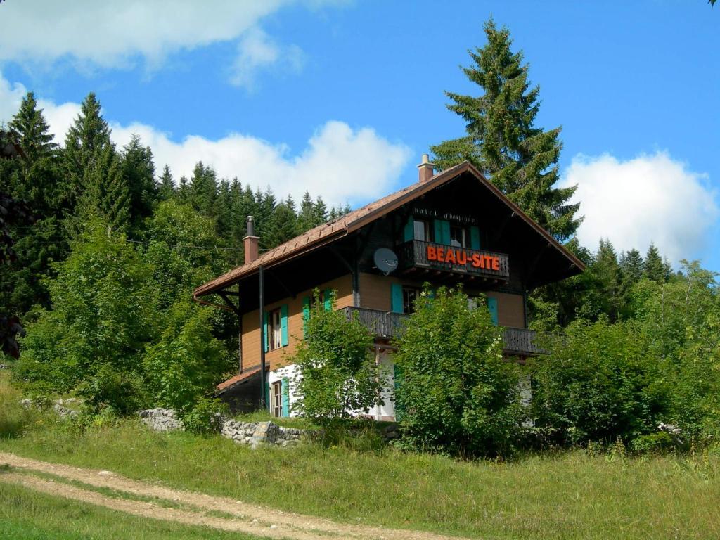 Le Coucou Et Chalet Beau-Site Hotel Les Rasses Buitenkant foto